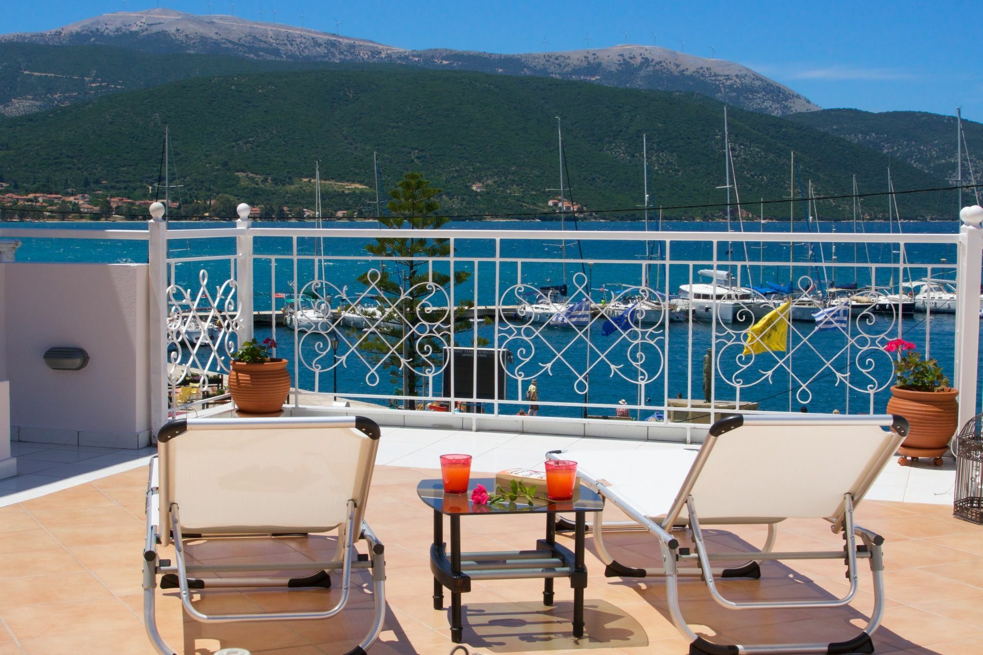 Sea Breeze Apartment Самі Екстер'єр фото